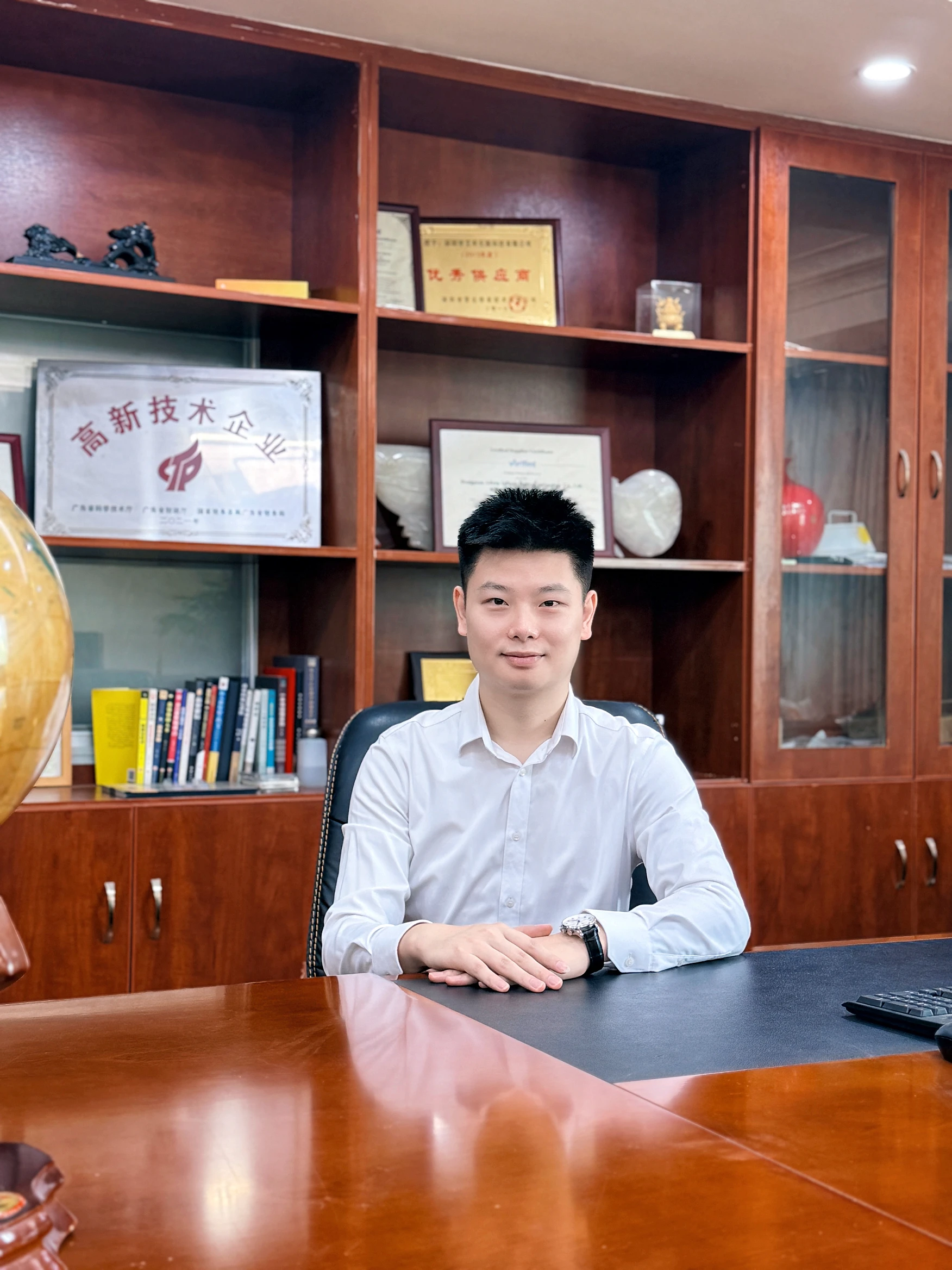 James Xia - Sales Manager at AifengTech OEM screen protector factory